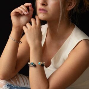 Phillip Gavriel ITALIAN CABLE PYRAMID BANGLE WITH TURQUOISE. Brand new!